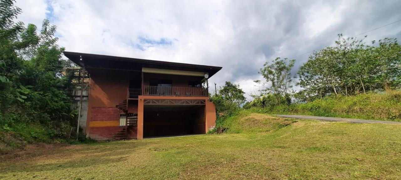 Green Leaf House La Fortuna Екстер'єр фото