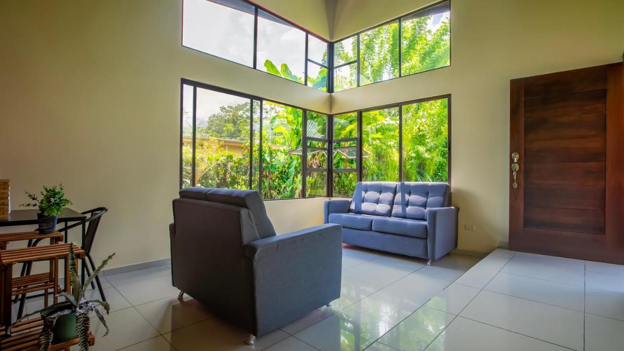 Green Leaf House La Fortuna Екстер'єр фото