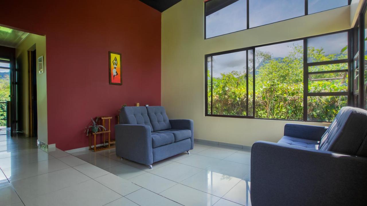 Green Leaf House La Fortuna Екстер'єр фото