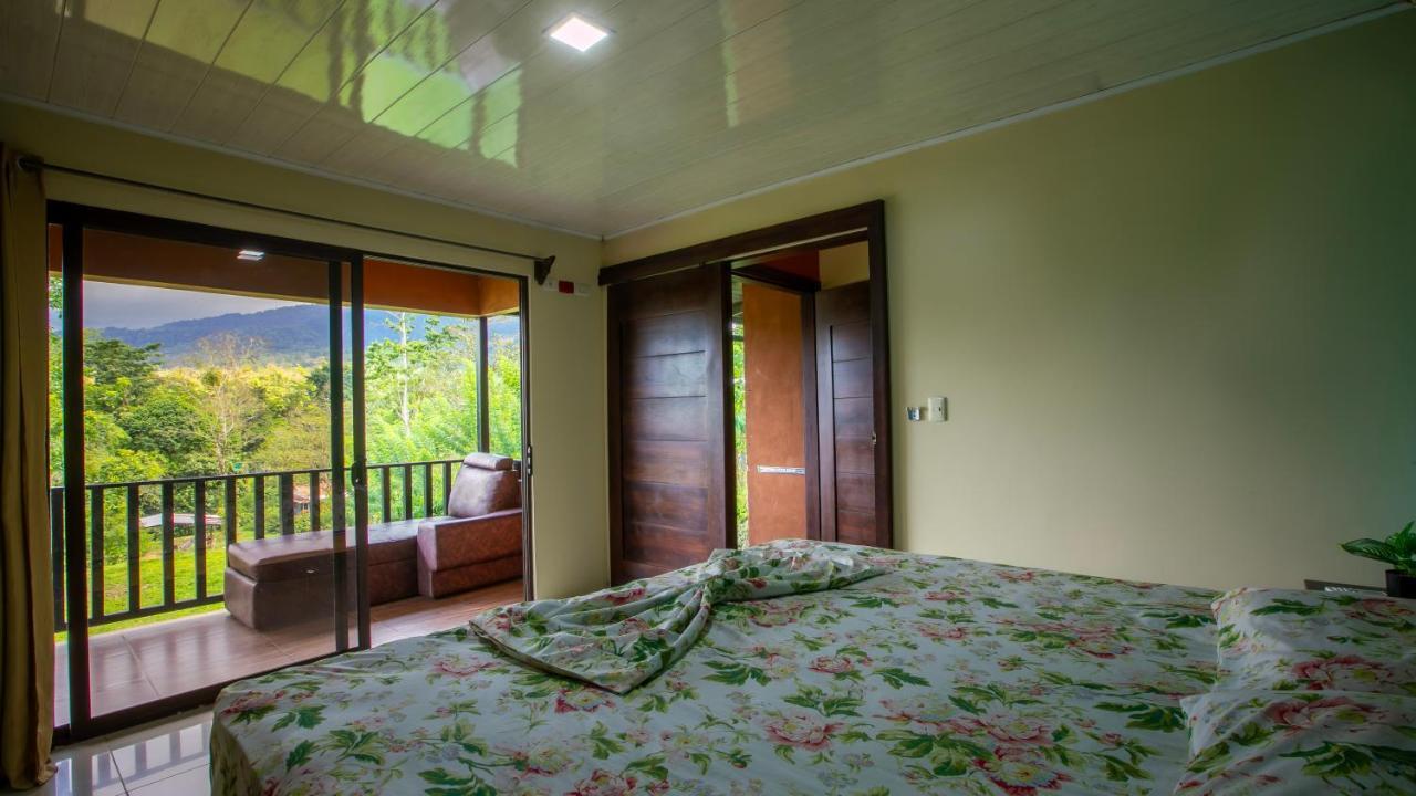 Green Leaf House La Fortuna Екстер'єр фото