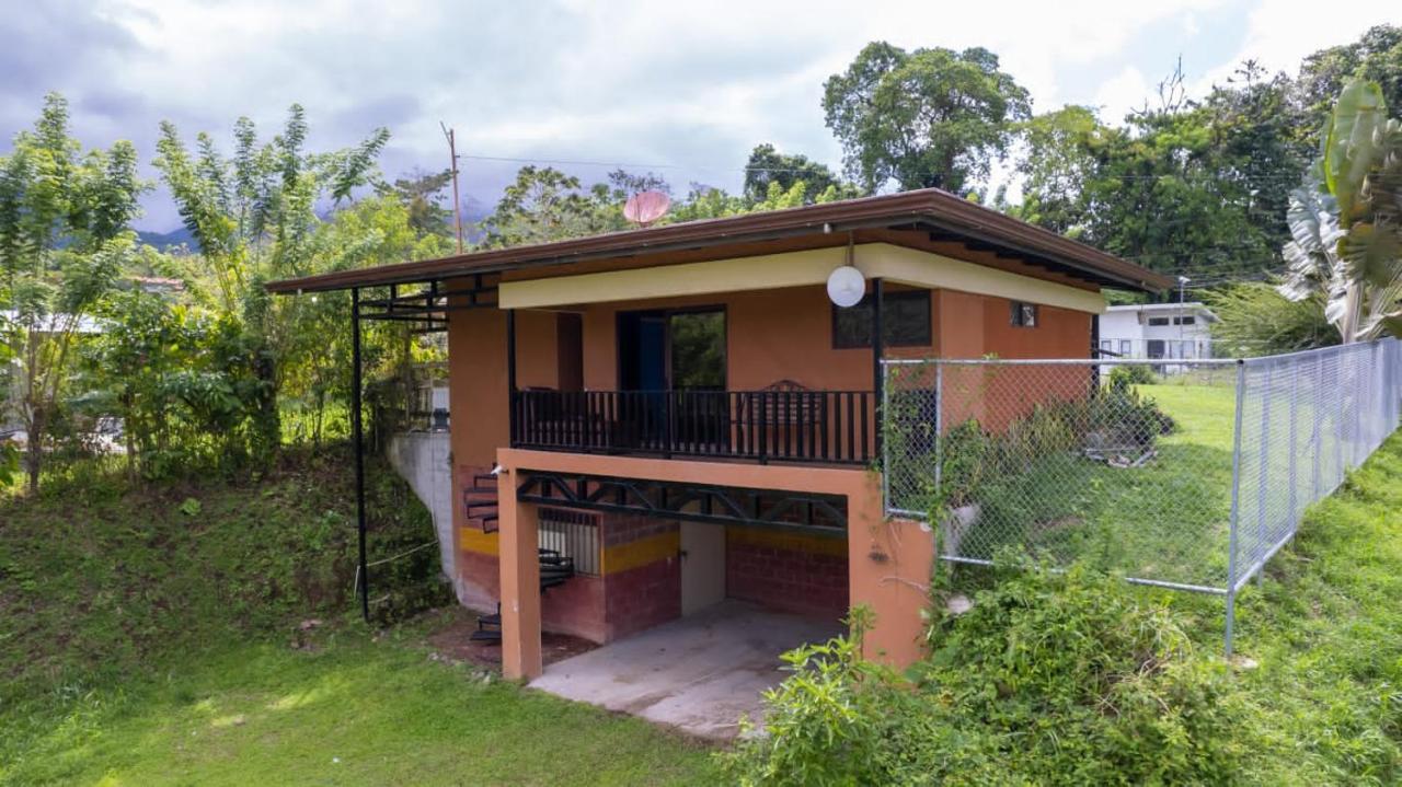 Green Leaf House La Fortuna Екстер'єр фото