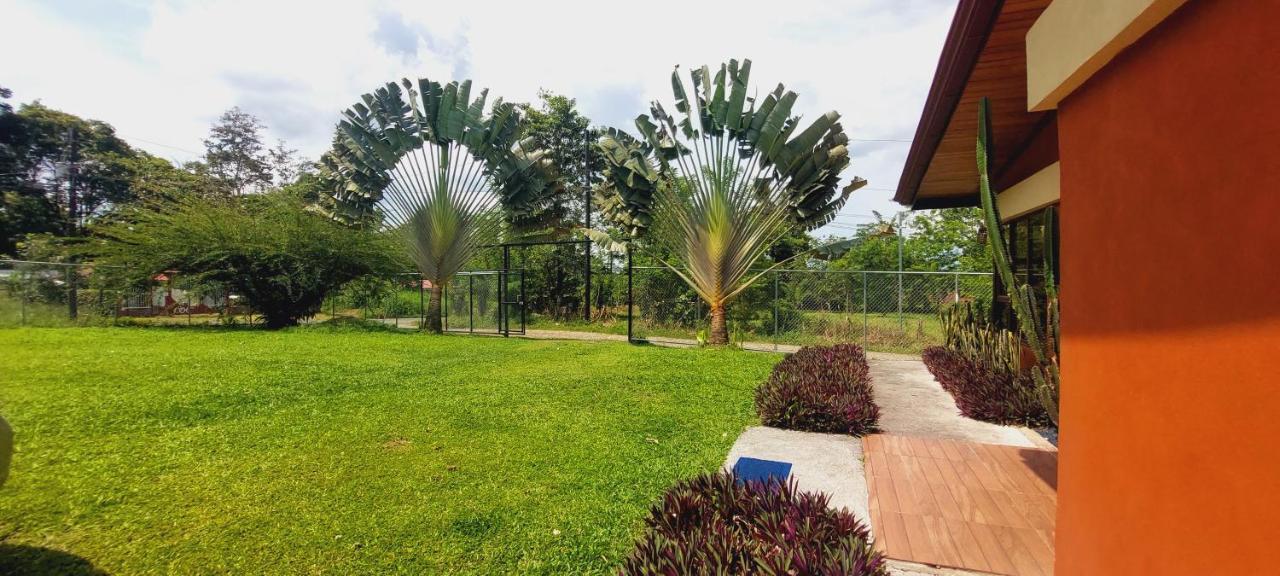 Green Leaf House La Fortuna Екстер'єр фото